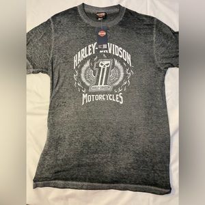 Ladies Harley Davidson T-shirt NWT Medium